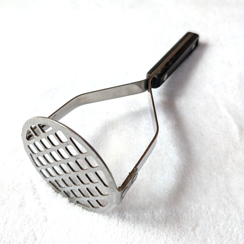 Ekco Flint Vanadium Potato Masher Vintage Stainless Vanadium Steel USA 9.5 Inch